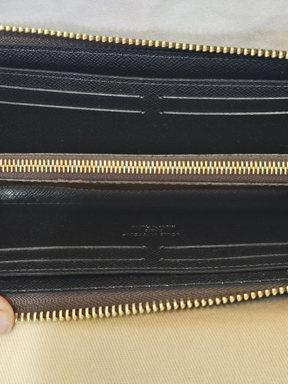 Louis Vuitton Monogram Reverse Clemence Zip Wallet 🤎 NFC Microchipped - Picture 4 of 13